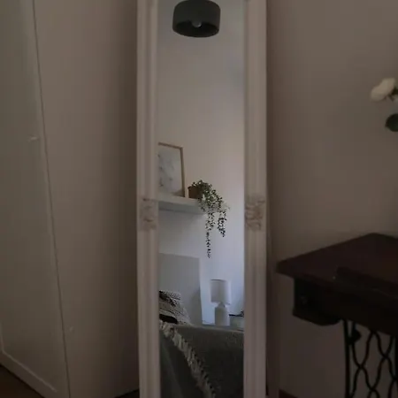 KVARTÝR - apartmán na náměstí v České Lípě, s bezplatným parkováním u domu Česká Lípa Esterno foto