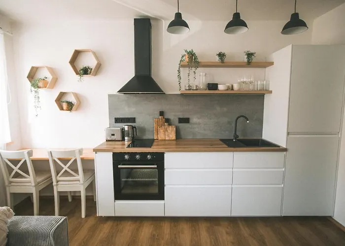 Kvartyr - Novy Apartman Na Namesti V Ceske Lipe